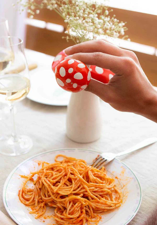 Amanita | SALT & PEPPER SHAKER* - Image 4