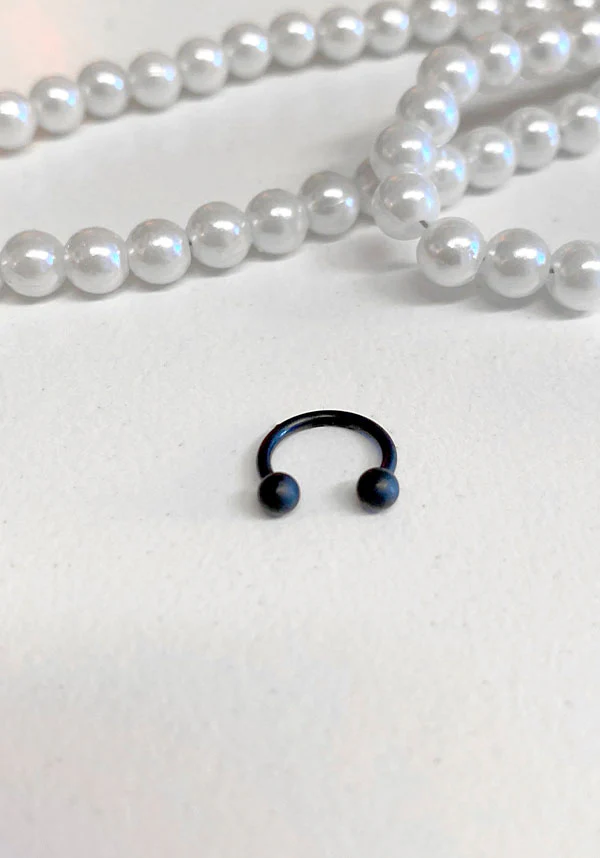 Black | HORSESHOE RING - Image 2
