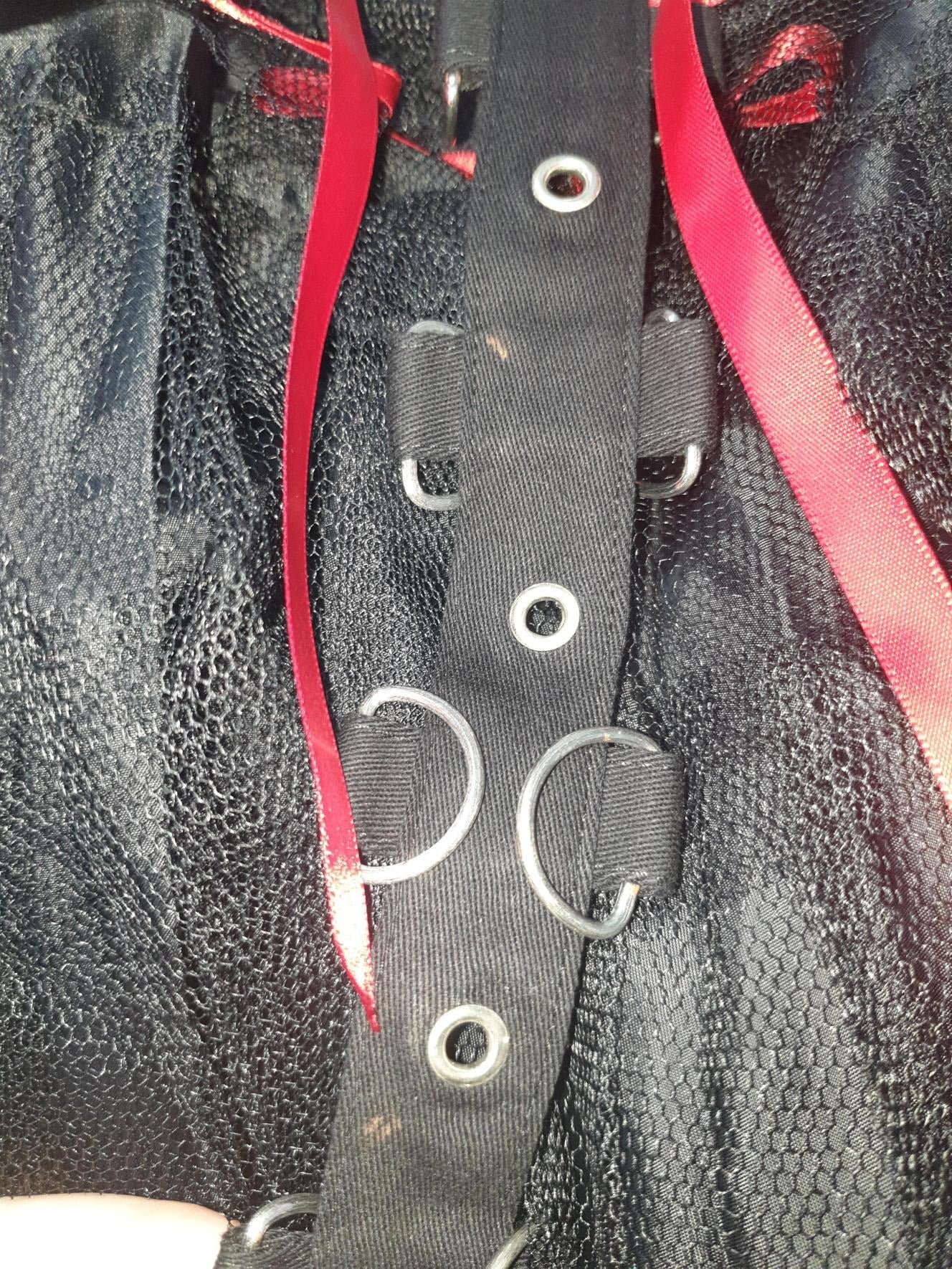 Chai [Black/Red] | MINI SKIRT (DAMAGED)** - Image 4