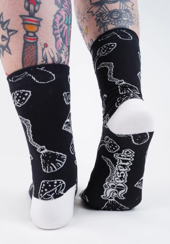 Cottage Witch | CREW SOCKS - Image 3