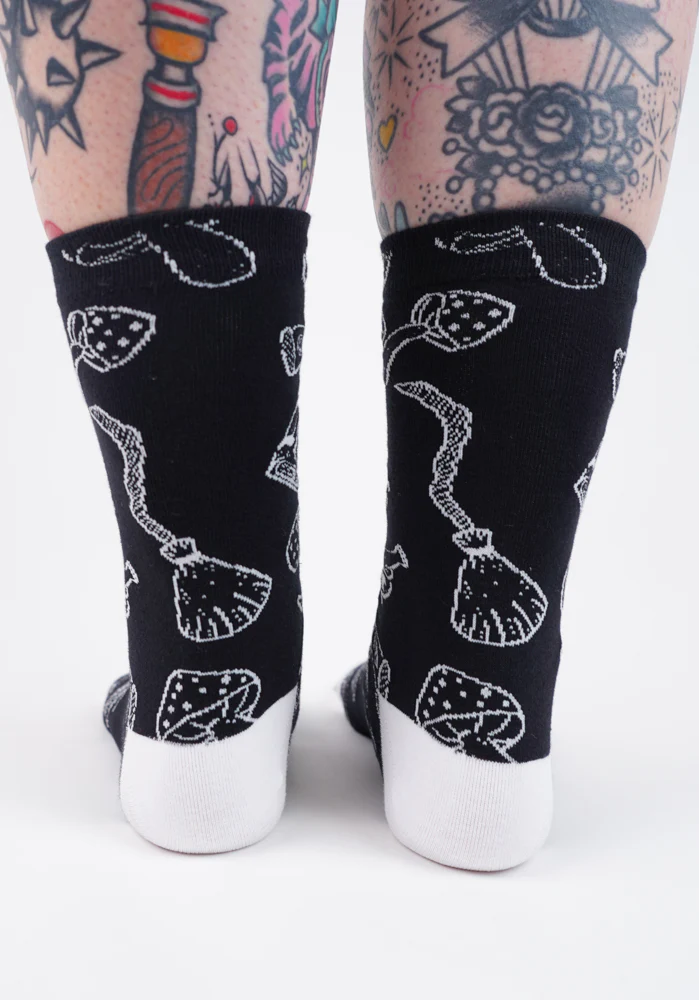 Cottage Witch | CREW SOCKS - Image 9