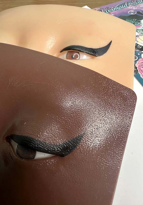 Crybaby Power | EYELINER - Image 2