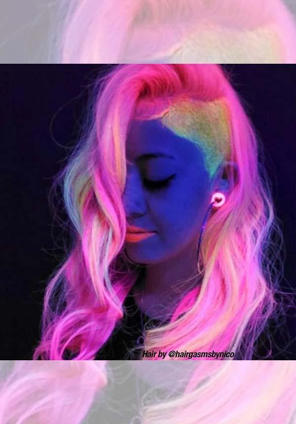 Electric Pink Pussycat | CLASSIC COLOUR - Image 3