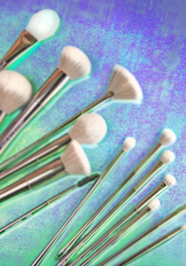 Eyeshadow [Shotgun] | SILVER BULLET MAKEUP BRUSH - Image 3