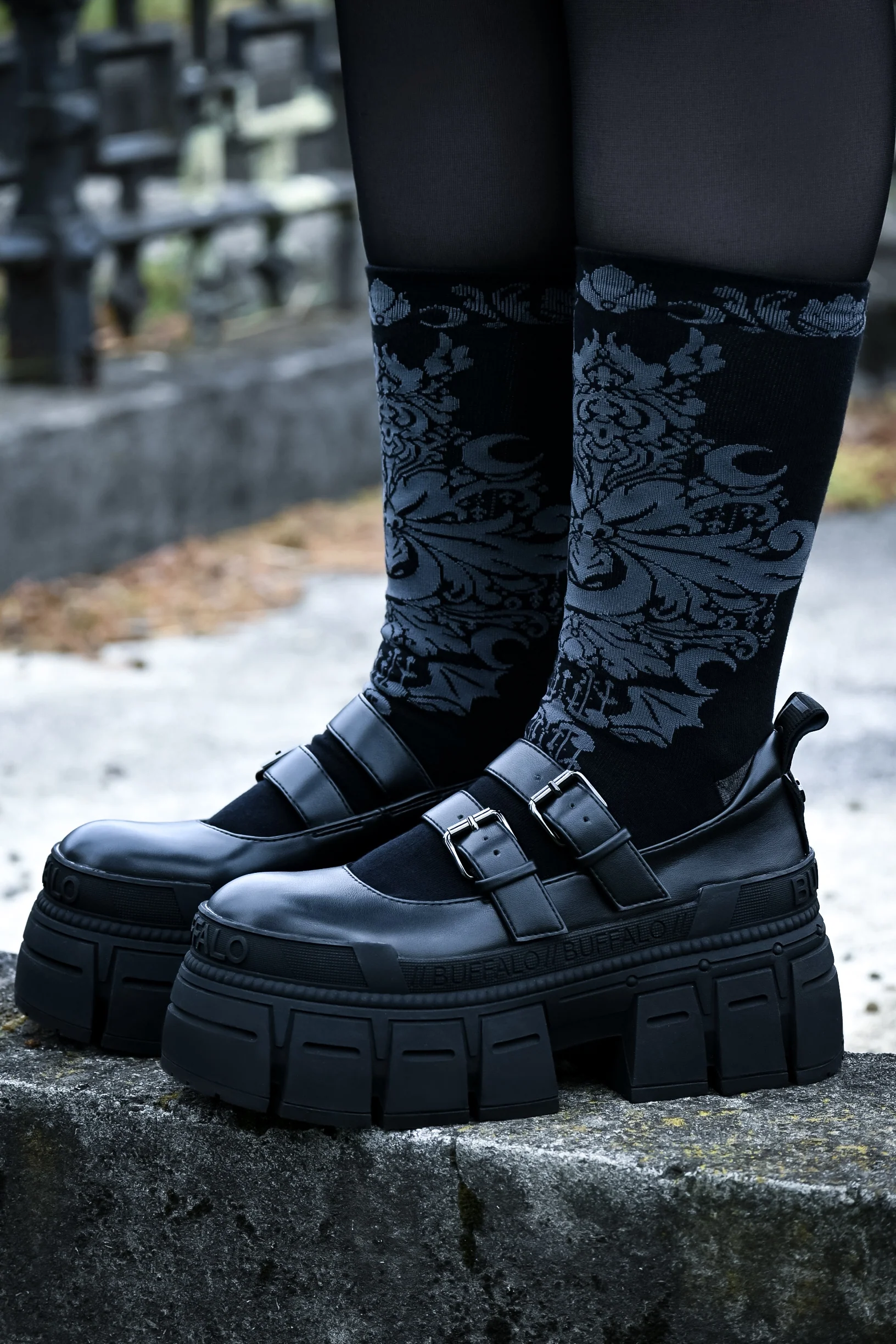 Good Mourning | CREW SOCKS* - Image 3