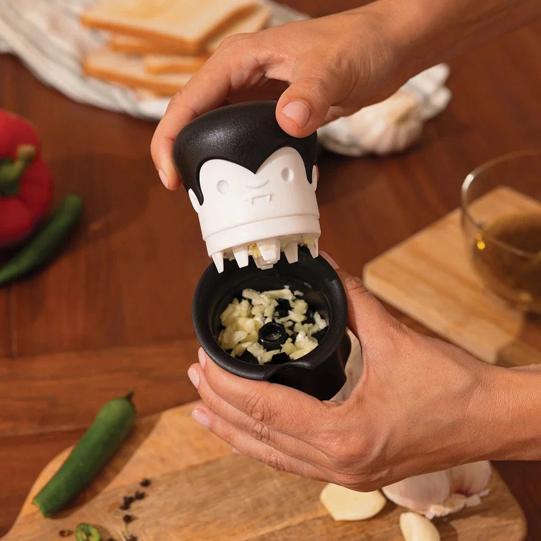 Gracula Garlic | TWIST - Image 11