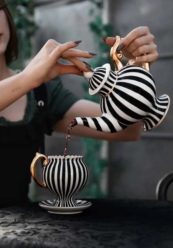 Grim & Ghostly | TEACUP & SAUCER - Image 16