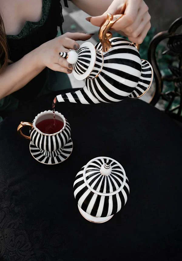 Grim & Ghostly | TEACUP & SAUCER - Image 17