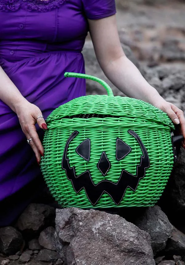 Haunted Hallows [Green] | PICNIC BASKET**