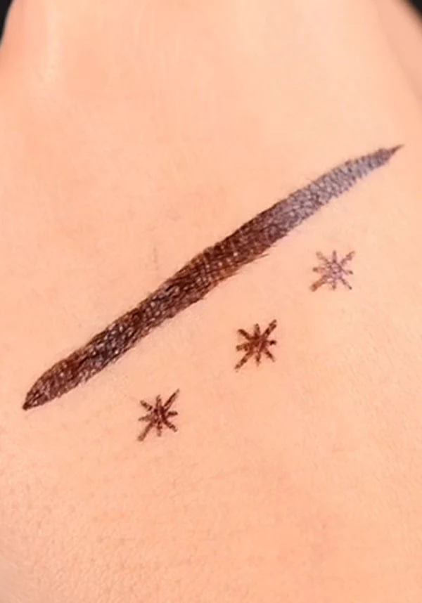 Hide and Clap | LIQUID LINER - Image 2
