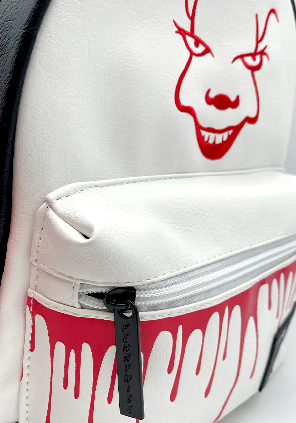 IT: Time to Float Come Home Fashion | BACKPACK* - Image 4