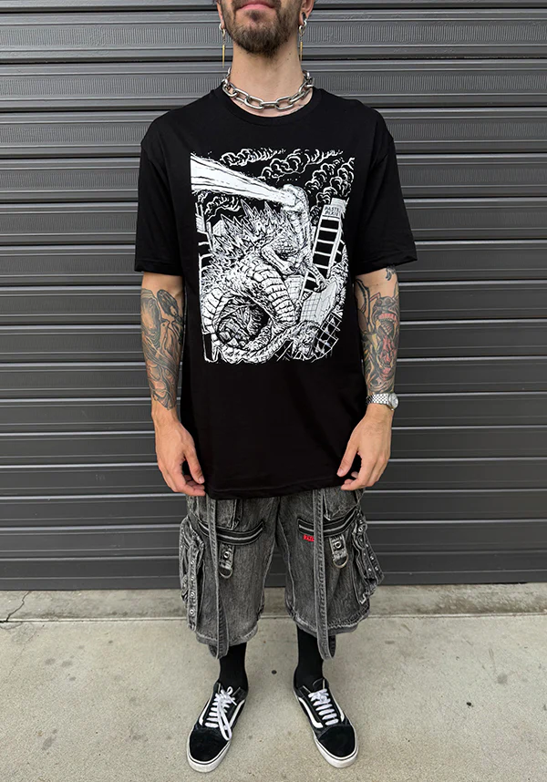 Kaiju | TEE - Image 3