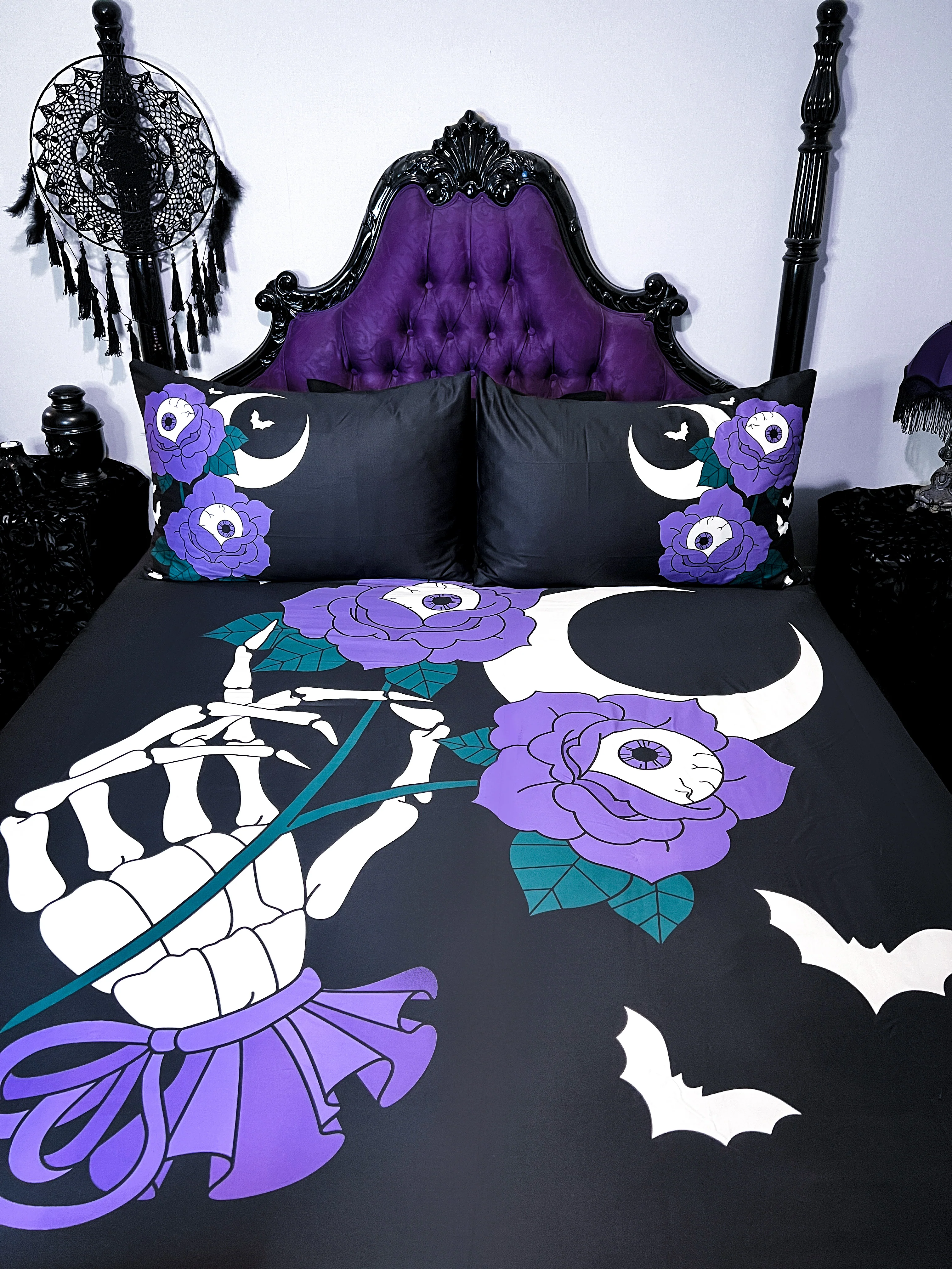Macabre Blooms | KING QUILT SET [COTTON]* - Image 2