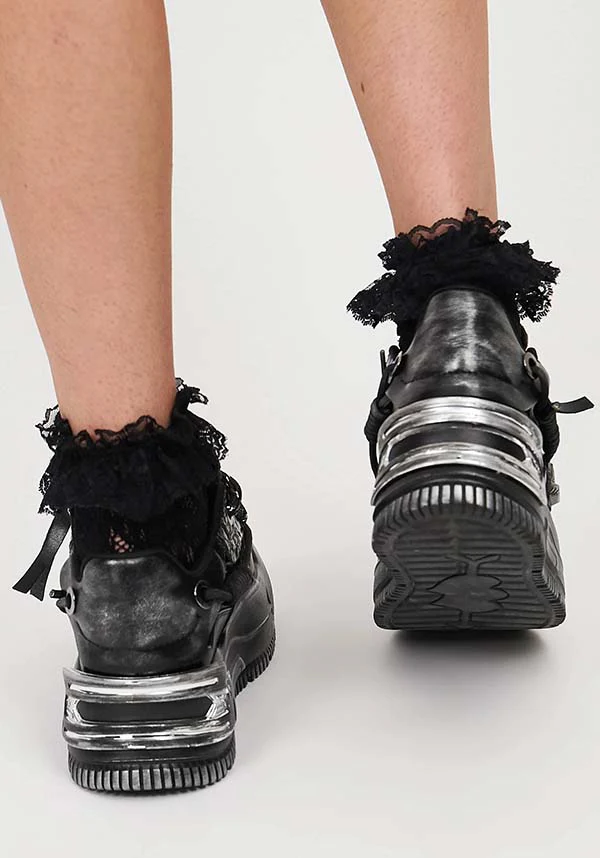 Metamorphosis Distressed | PLATFORM TRAINERS - Image 9