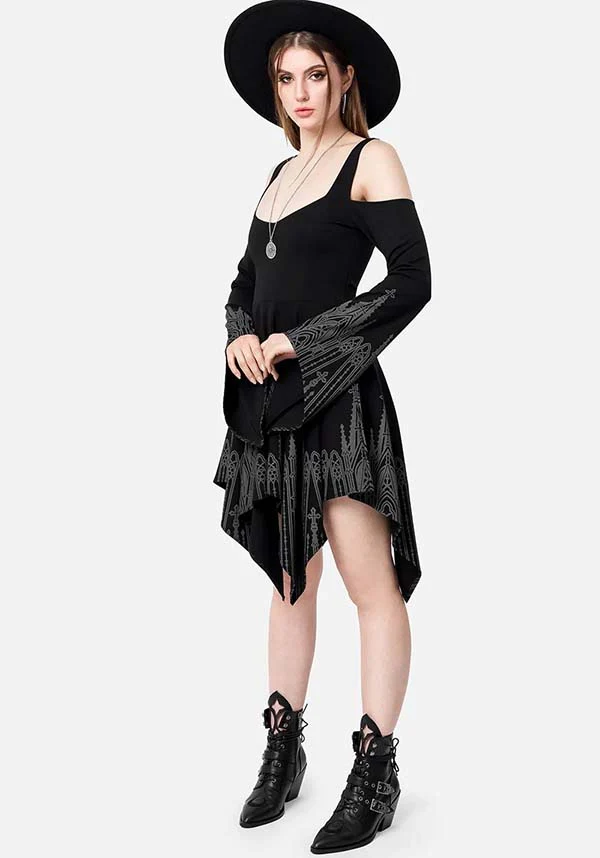 Moonstruck | BOOTS* - Image 19