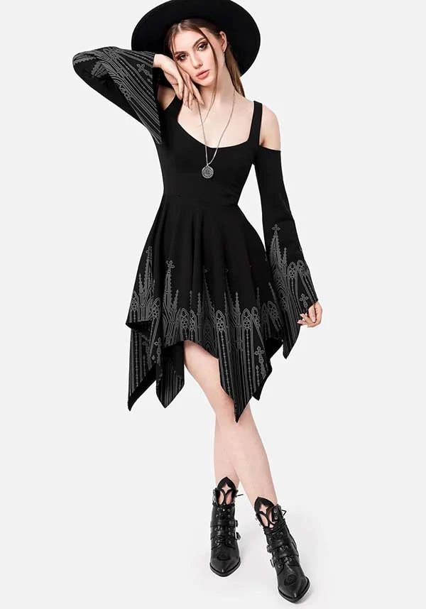 Moonstruck | BOOTS* - Image 20