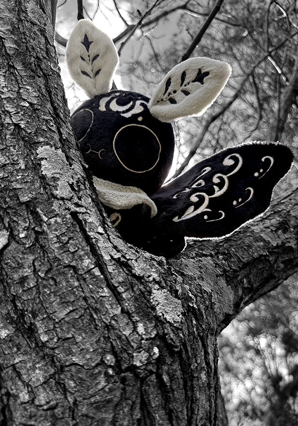 Mothman [Damask Silver] | PLUSH - Image 24