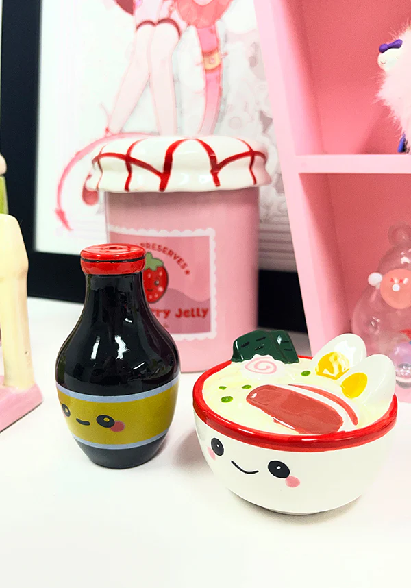 Noodle & Soy | SALT & PEPPER SHAKERS - Image 3