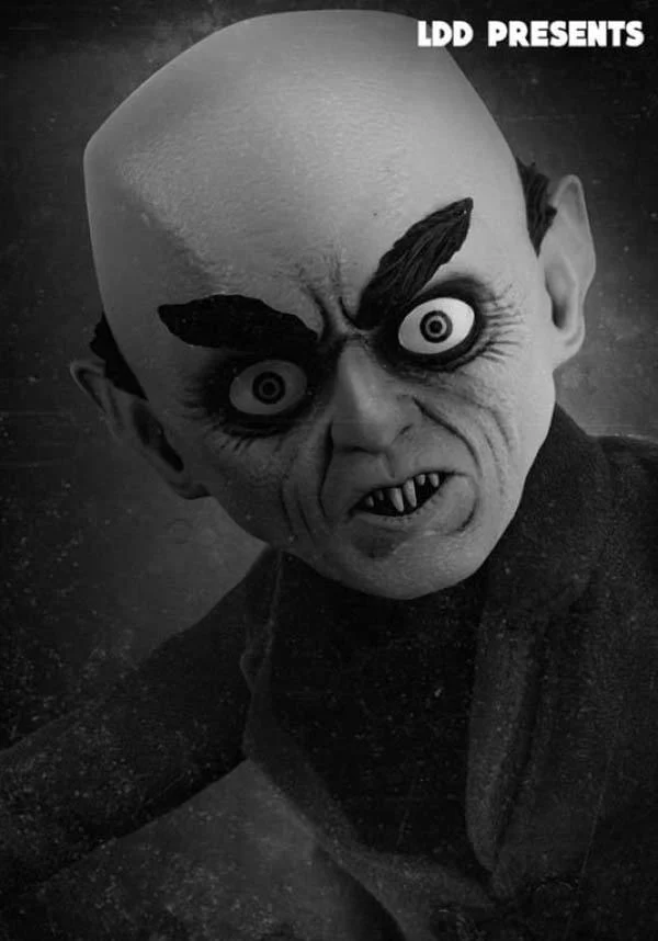 Nosferatu [1922] 10" | LIVING DEAD DOLL - Image 2