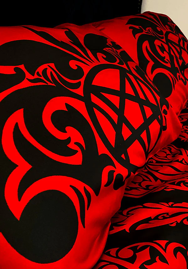 Occult [Pixelated Pentacle] | PILLOWCASE SET - Image 2
