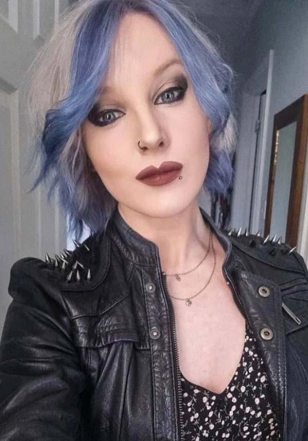 Platinum | HAIR COLOUR - Image 4