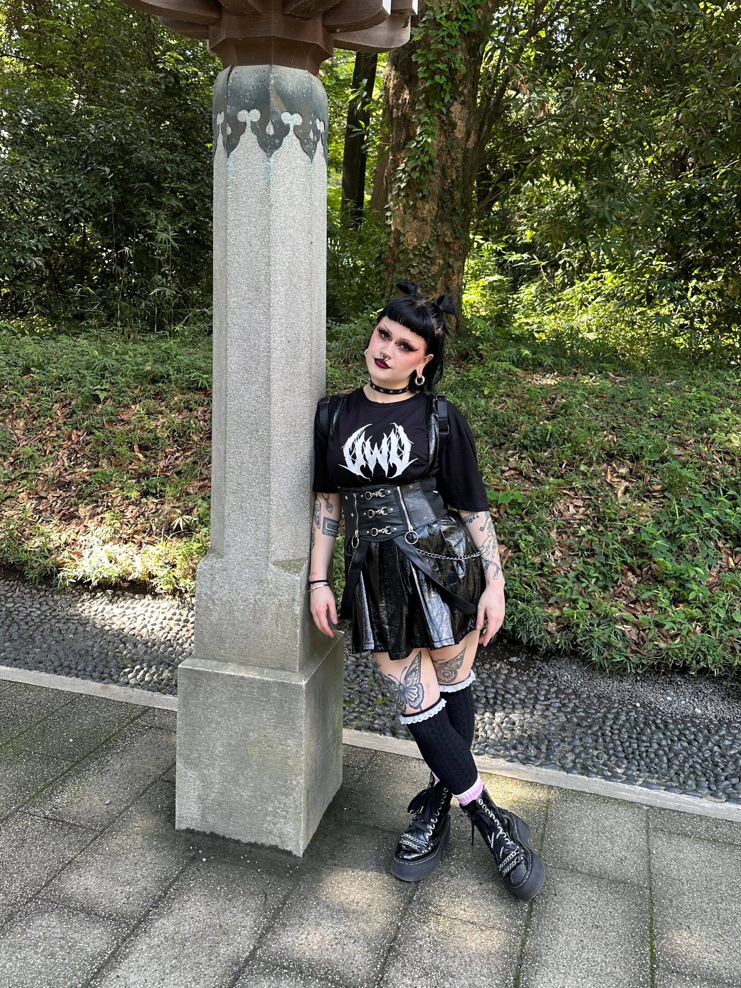 UWU Metal | TEE - Image 6